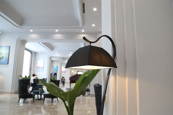 Đèn An Phước lung linh ngày khai trương khách sạn Nam Cường Nam Định