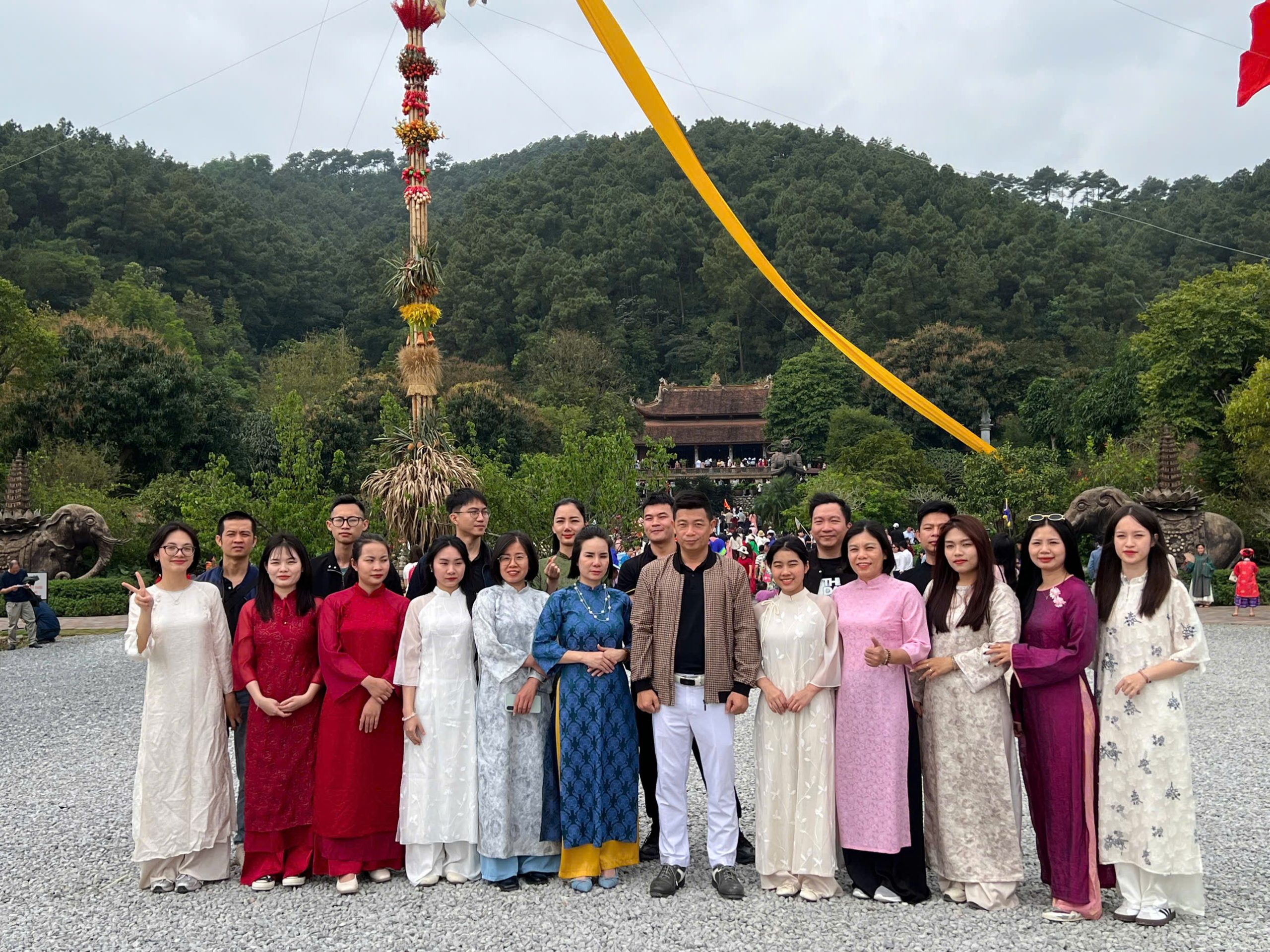 BACK TO NATURE – HÀNH TRÌNH TRỞ VỀ ĐỂ BƯỚC XA HƠN